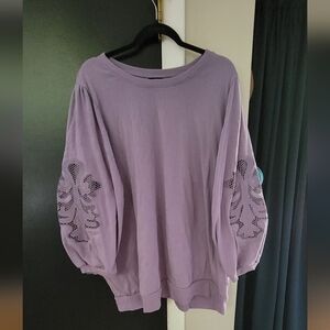 NWOT Torrid Sweatshirt